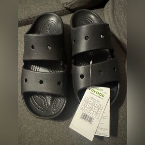 CROCS Adult Classic Sandal V2 in Black